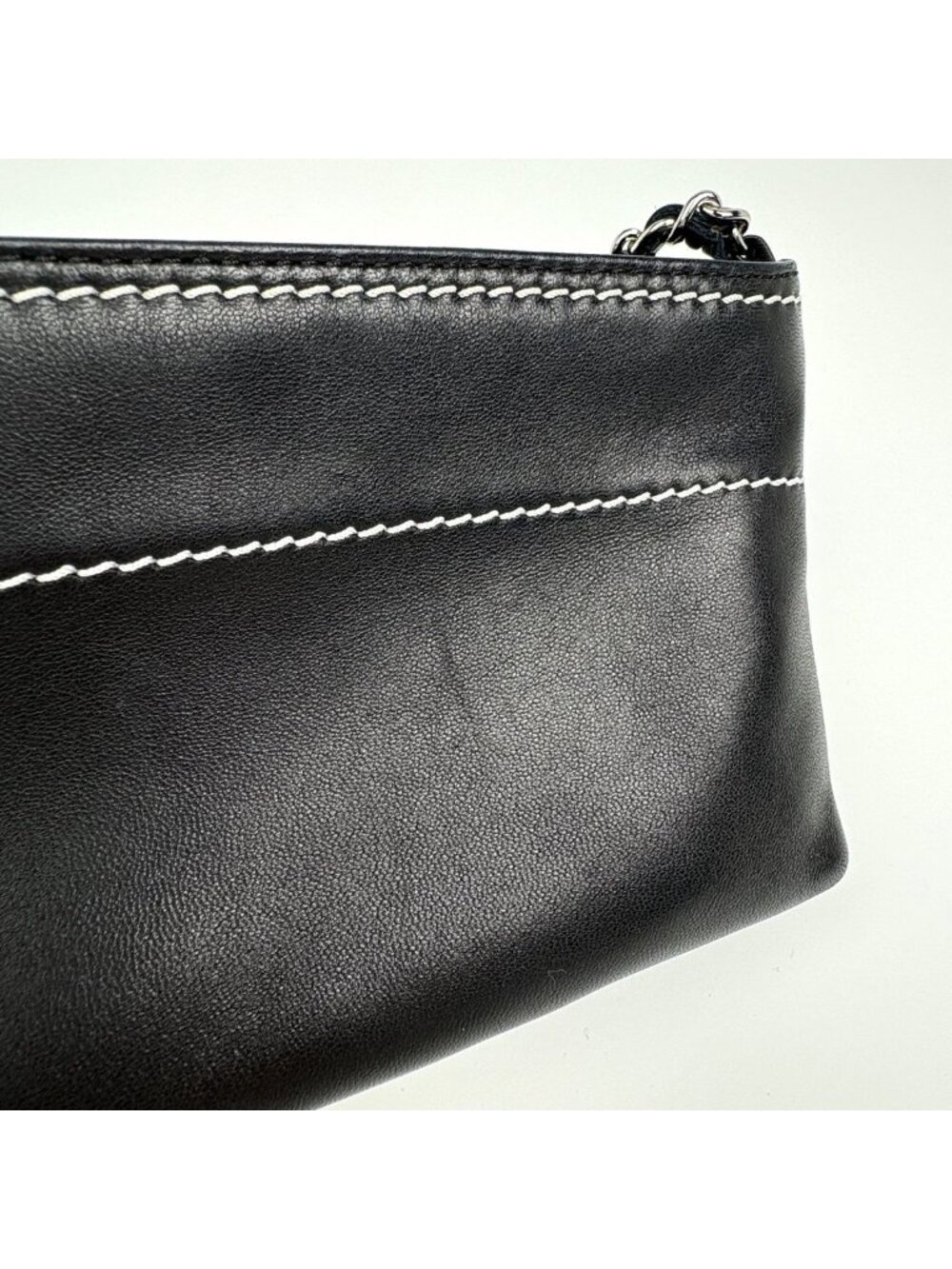 Chanel Logo Che Handbag Pouch Leather Black - Picture 4 of 8